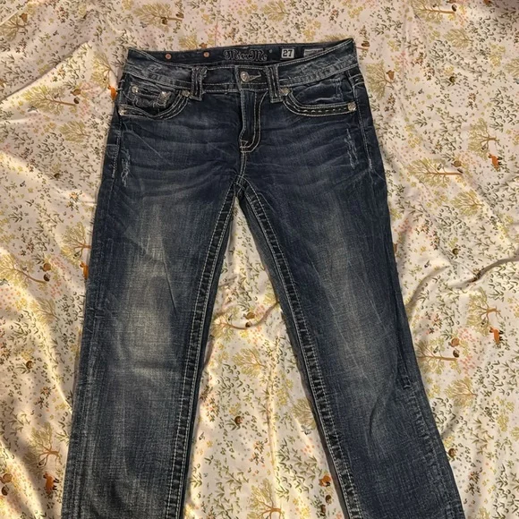 Miss Me Signature-Rise Skinny Jeans Cow Hide Pockets - Picture 9 of 10